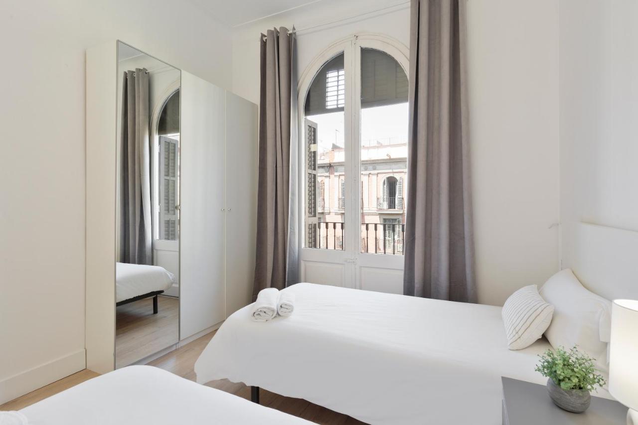 Suites4days Gaudi Eixample Barcelone Extérieur photo
