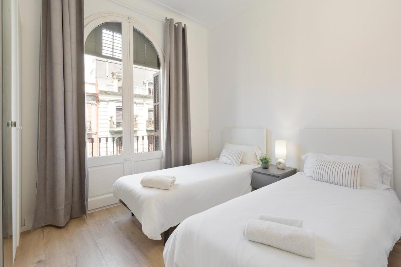 Suites4days Gaudi Eixample Barcelone Extérieur photo